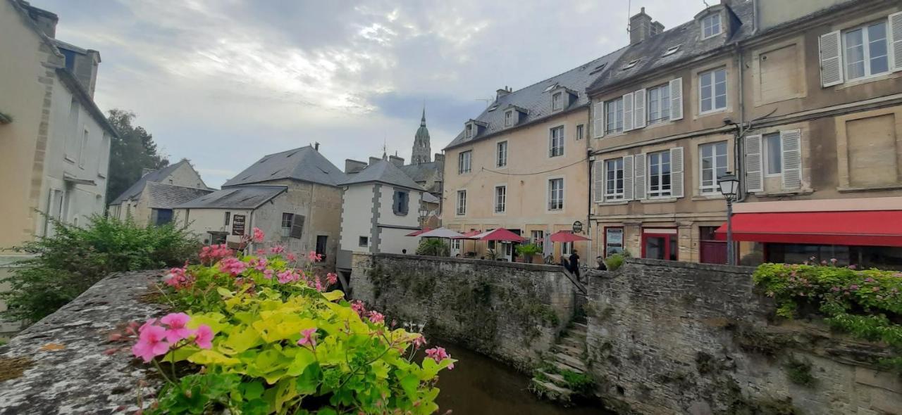 Appartamento Le P'Tit Croissant Bayeux Esterno foto
